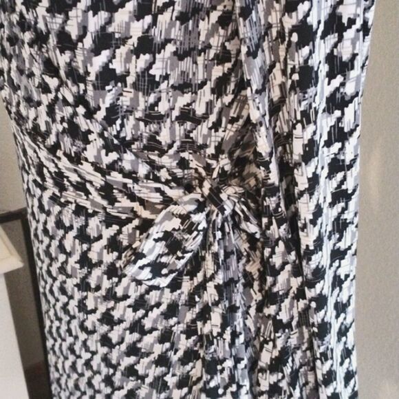 Worthington Soft Knit Wrap Dress - Picture 4 of 10